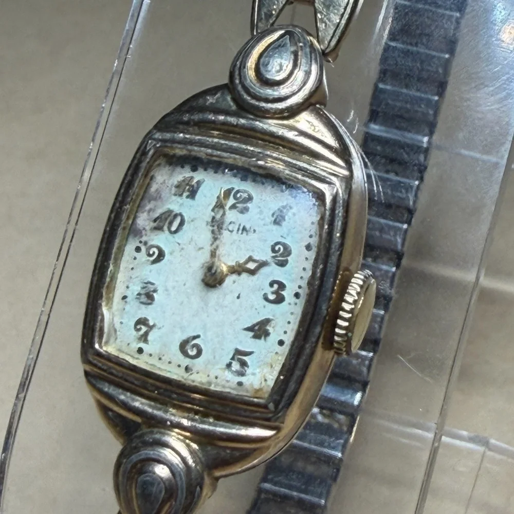 Vintage 40's-50's Elgins Gold Women's Watch